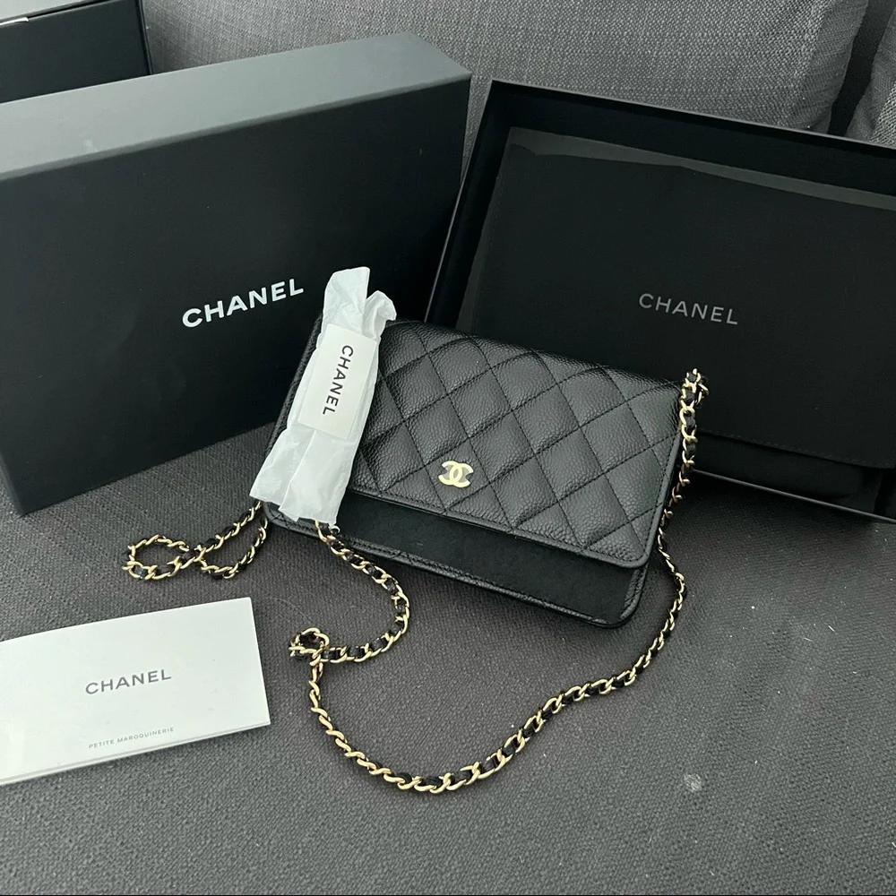 **ON HOLD CHANEL Caviar Quilted Wallet on Chain WOC Black / Gold - Picture 2 of 14